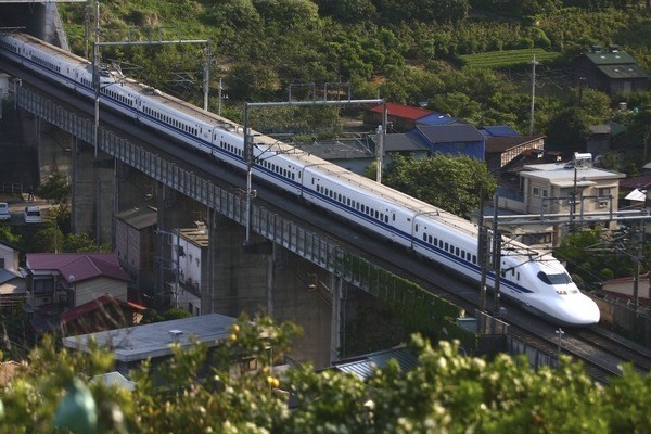 JR東海、伊勢志摩サミットに合わせ駅や車内のコインロッカー・ごみ箱を封鎖
