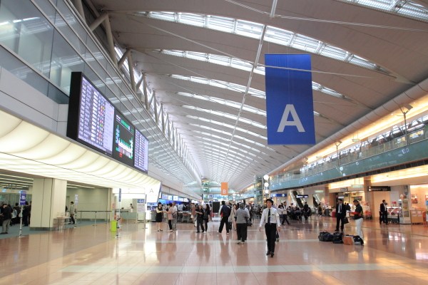 羽田空港、第1ターミナル「エアポートラウンジ（南）」をリニューアル休業　臨時ラウンジを営業