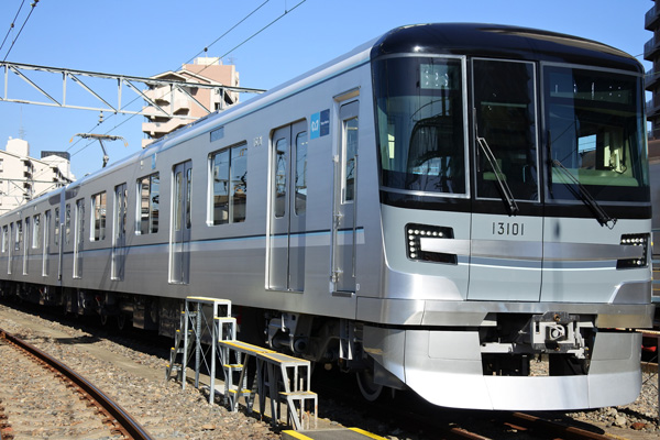 東京メトロ、13000系の運行を3月25日より開始　日比谷線に29年ぶりの新型車両
