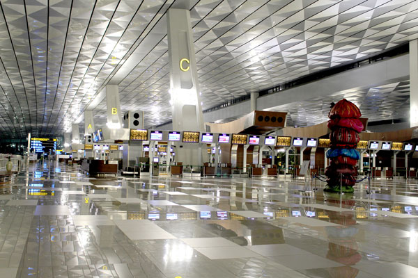 ガルーダ・インドネシア航空、ジャカルタの国際線発着ターミナルをターミナル3に変更