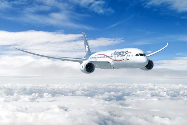 アエロメヒコ航空、「AM PLUS」へアップグレードキャンペーン開催