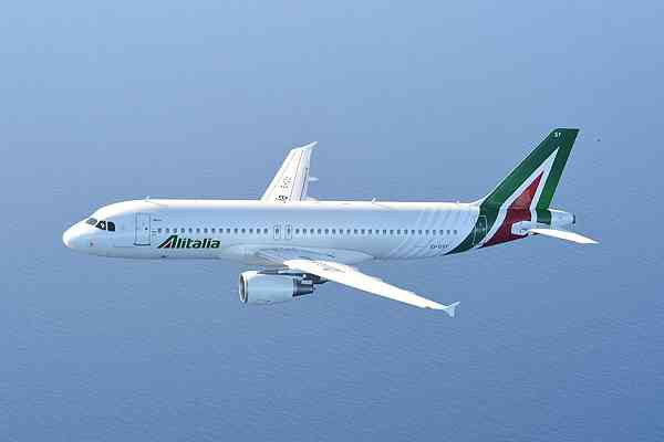 アリタリア-イタリア航空、サルデニア島発着6路線の独占運航認可