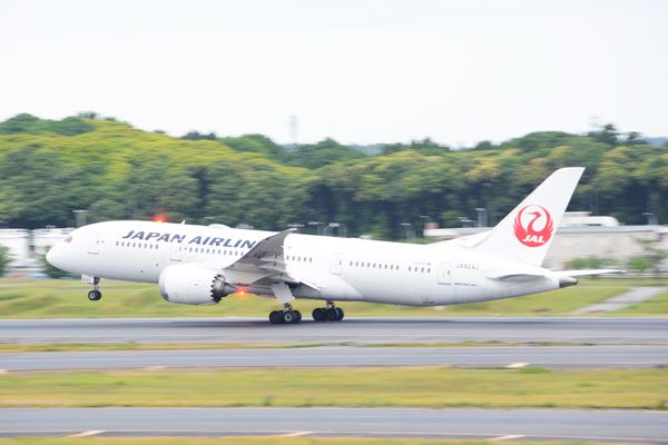 JAL、10日の成田発国際線で通常の機内食提供できず　台風で停電・輸送網寸断