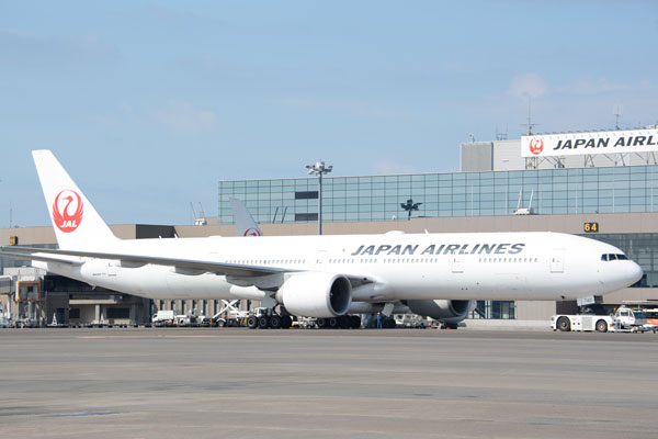 JAL、東京/羽田〜沖縄/那覇線に国際線777-300ERを投入　4クラス仕様機