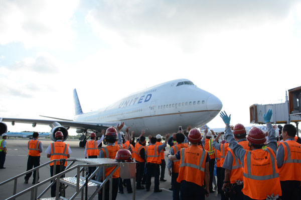 ユナイテッド航空のジャンボ、日本線から引退　あすから新仕様777投入