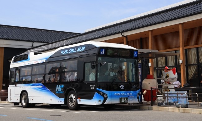 中部国際空港など、イオンモール常滑へのシャトルバスに燃料電池バス導入
