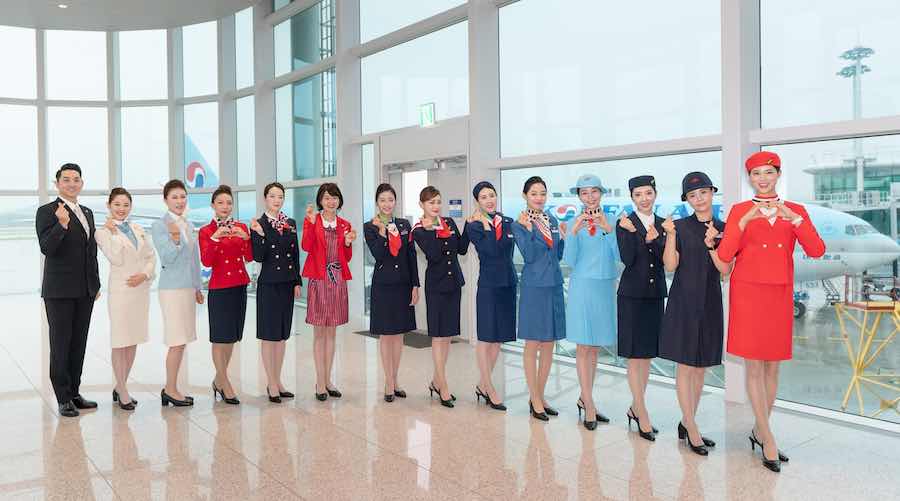 大韓航空、創立50周年で歴代制服揃う特別フライト　世界各地へ11月6日まで運航