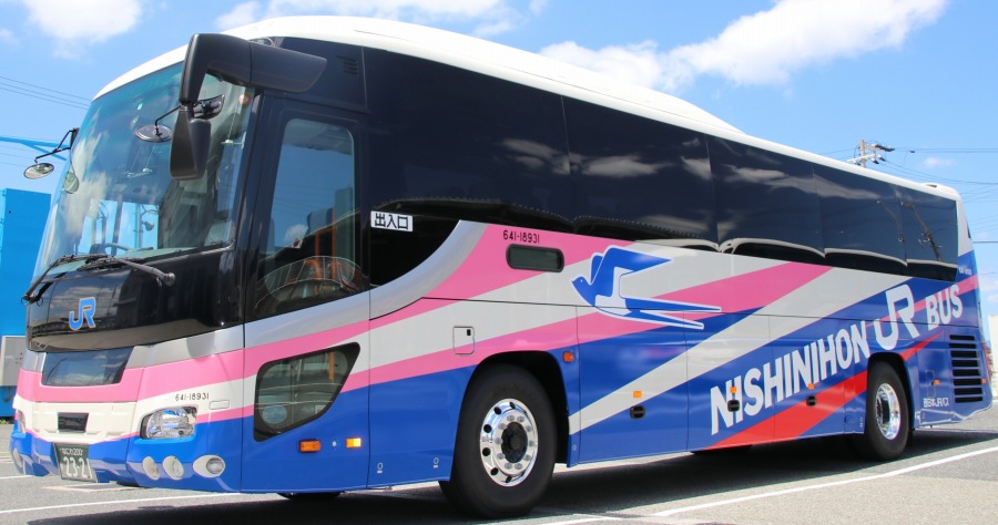 西日本JRバス、「アオハル！つながるバス旅きっぷ」キャンペーンを今年度も実施　18きっぷ利用でバスが割引