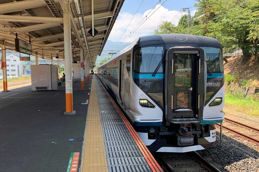 JR東日本、東海道線特急を刷新　「踊り子」をE257系に統一、「湘南