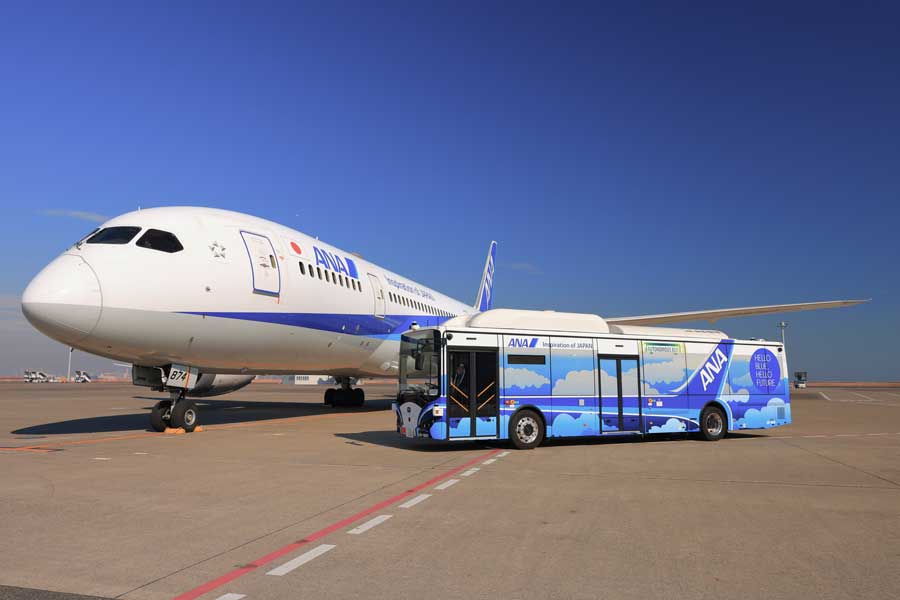 ANA、羽田空港で自動運転バスを試験運用　特定条件下で完全自動運転
