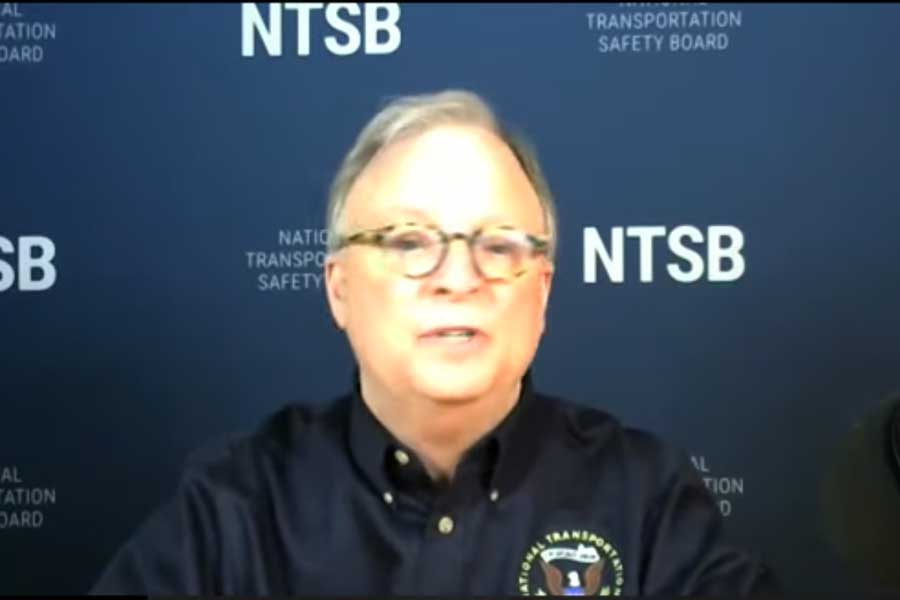 ユナイテッド機エンジントラブル、2枚のファンブレード破損　金属疲労の兆候も、NTSB会見