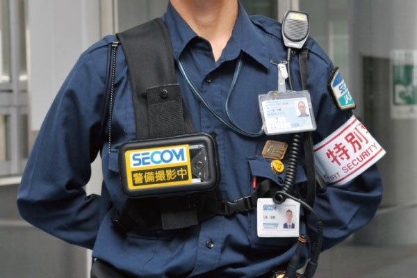 羽田空港国際線ターミナルでウェアラブルカメラを活用した警備の実証実験　4月から