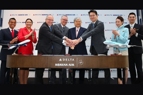 デルタ航空と大韓航空、共同事業を開始　全路線でコードシェア実施へ