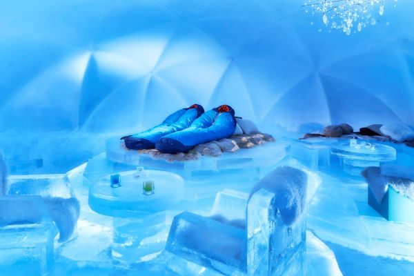 星野リゾート トマム、「氷のホテル」を来年1月18日から提供　”氷の露天風呂”の温泉付き