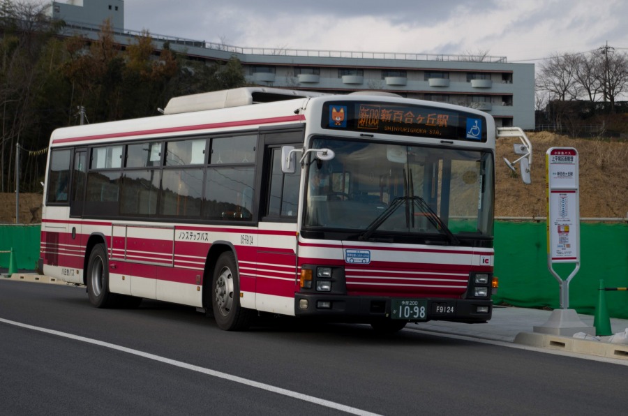 小田急バス、1月27日に新百合ヶ丘駅～若葉台駅間の系統新設　「上平尾区画整理」はバス停名称変更へ